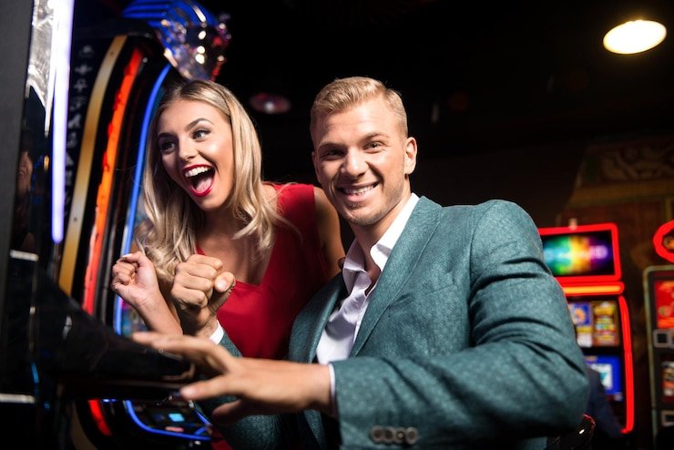 Antarmuka aplikasi gren bet menampilkan pasar taruhan olahraga dan permainan casino dengan menu navigasi bawah